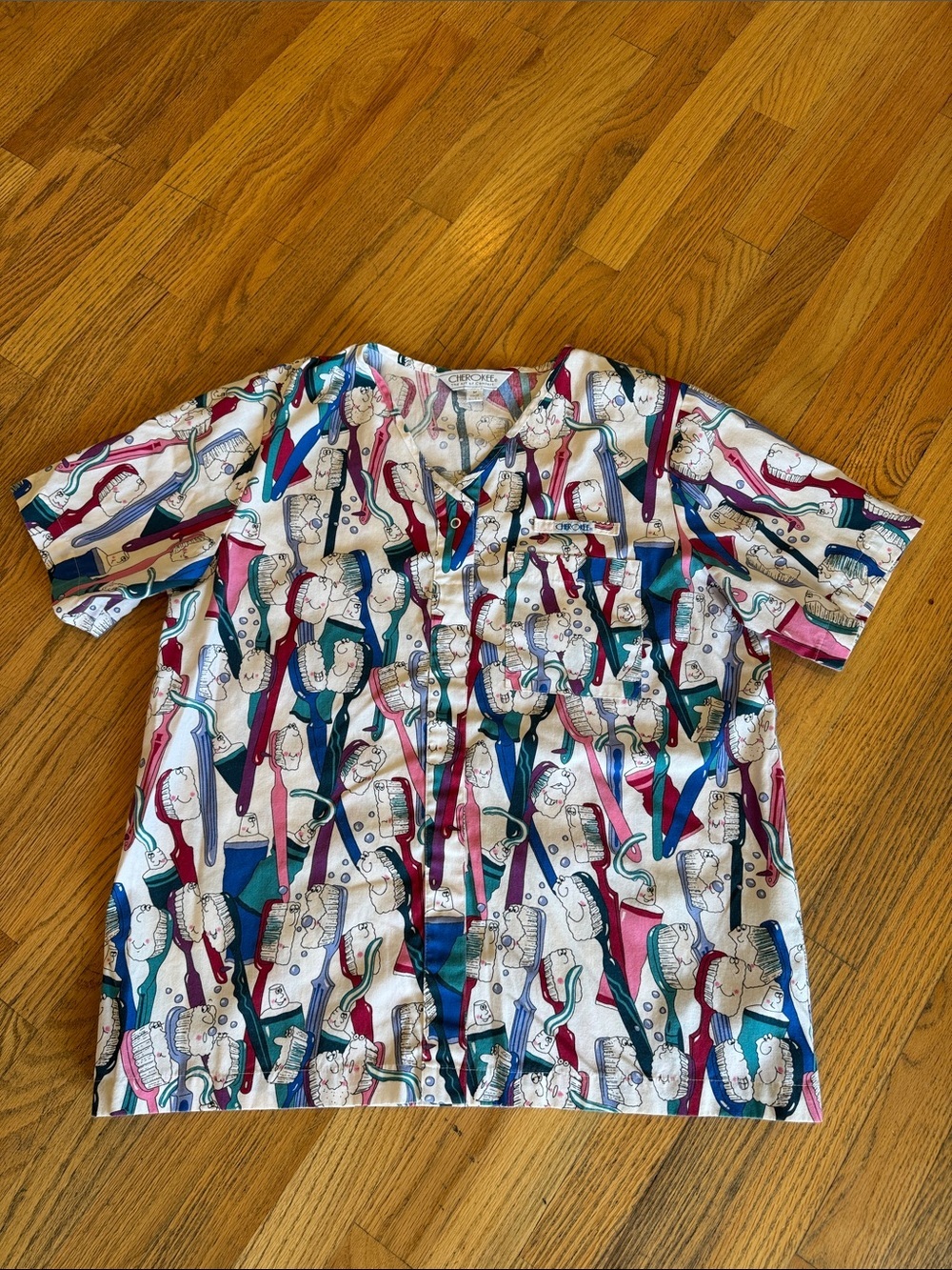 Cherokee Teal Red Blue Cream Novelty Button-Up Medium